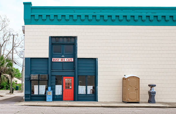Best Affordable portable toilet rental  in Deer Park, WA